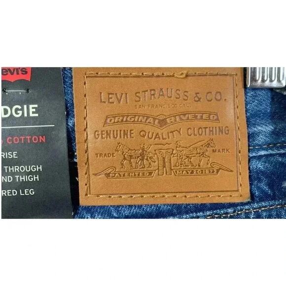 Levi’s Wedgie Fit Jeans Size 31 High Waist Vintage-Inspired - Picture 6 of 6